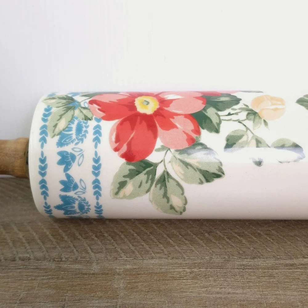 Retired Pioneer Woman Ceramic Rolling Pin Vintage Floral Pattern 2812DMT